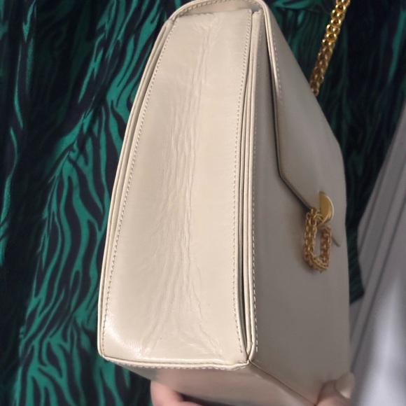 Paloma Picasso vintage Dead stock gold plated cream leathered shoulder bag - Picture 10 of 16